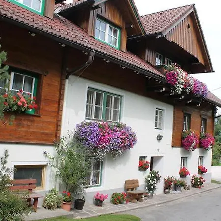 Unterfuchs Apartman